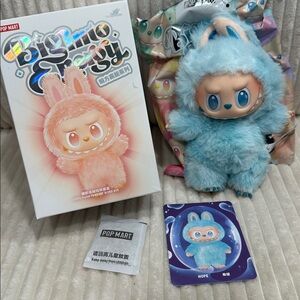 HOPE - Pop Mart Big Into Energy Labubu. Blue. New. Box & bag opened to verify.